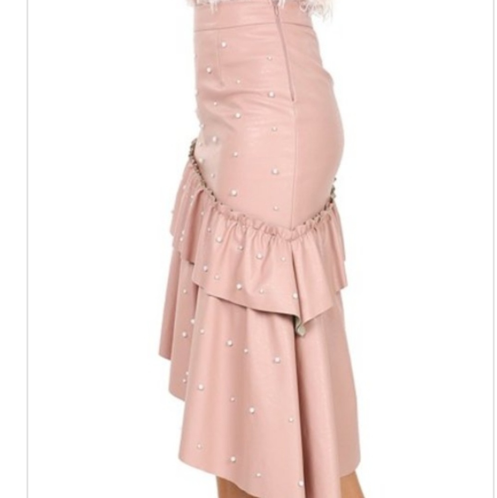 CQbyCQ💖 Asymmetrical Leather Skirts with Pearls - Picture 4 of 7